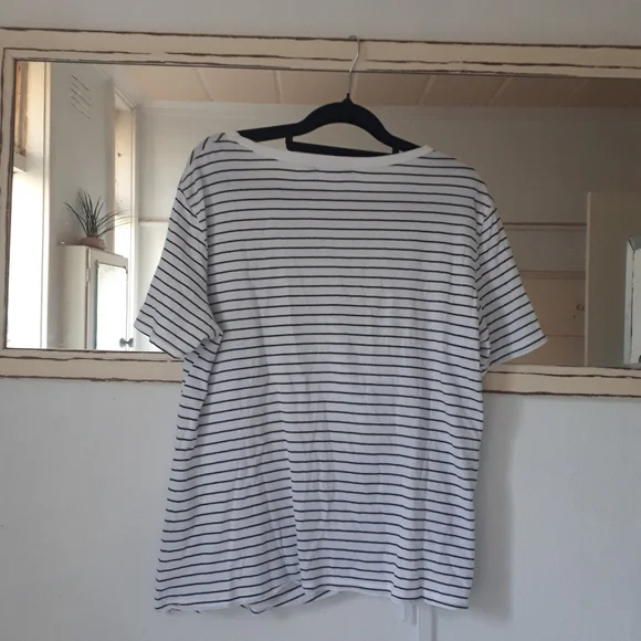 Sportsgirl Striped Ruched basic Tee Size large - Picture 11 of 11